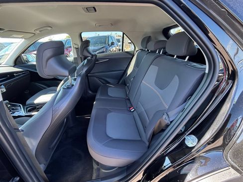Used 2026 Kia Niro LX FWD image 23