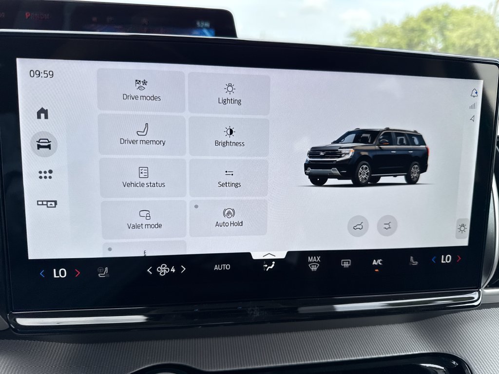 New 2027 Ford Expedition Max Active RWD image 29