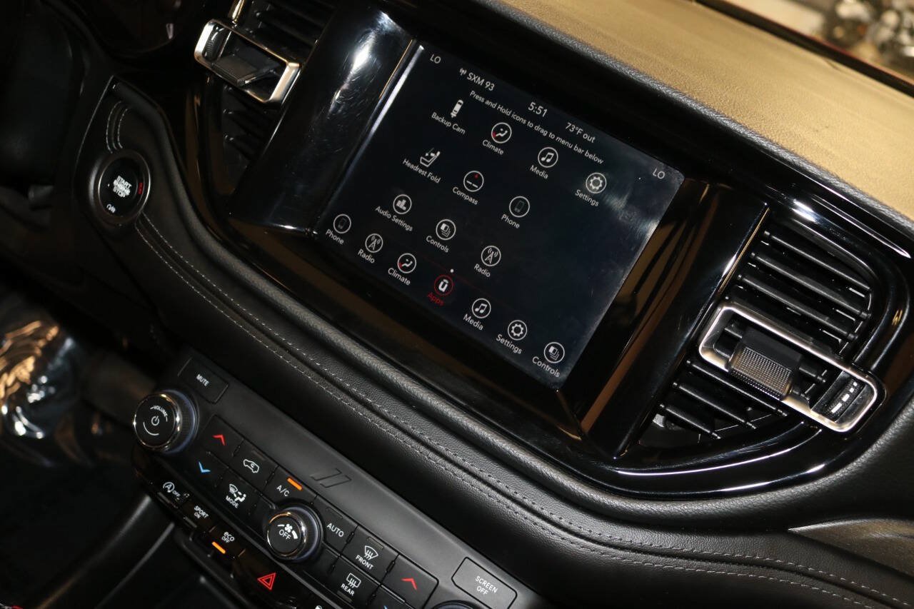 Used 2021 Dodge Durango SXT w/ 3rd Row Seating Group AWD/4WD image 30