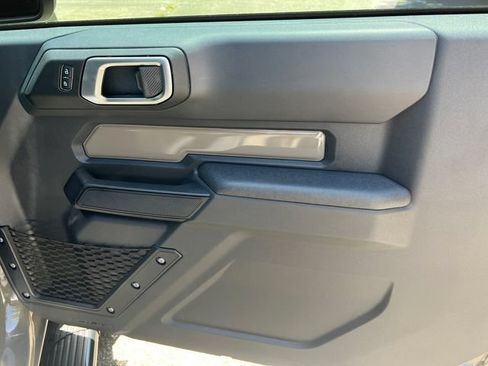 Used 2026 Ford Bronco 2-Door w/ Sasquatch Package AWD/4WD image 18