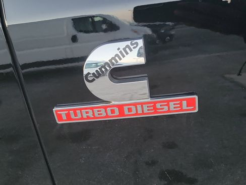 Used 2023 RAM 2500 Laramie image 10