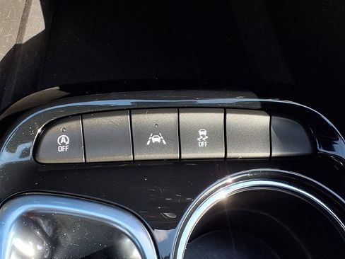 Used 2026 Buick Encore GX Sport Touring w/ Comfort Package FWD image 8