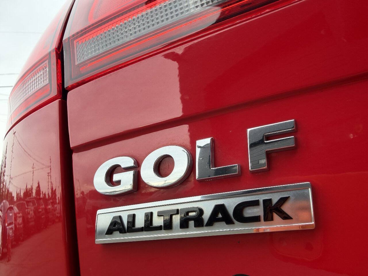 Used 2017 Volkswagen Golf Alltrack SEL AWD/4WD image 7