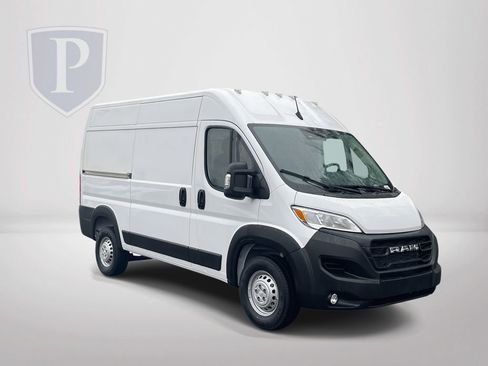 New 2026 RAM ProMaster 1500 w/ Convenience Group image 2