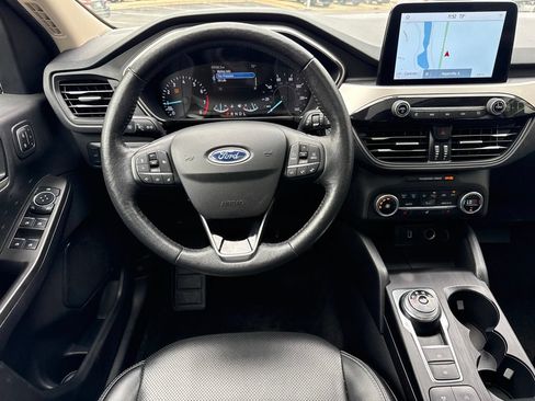 Used 2020 Ford Escape SEL AWD/4WD image 17