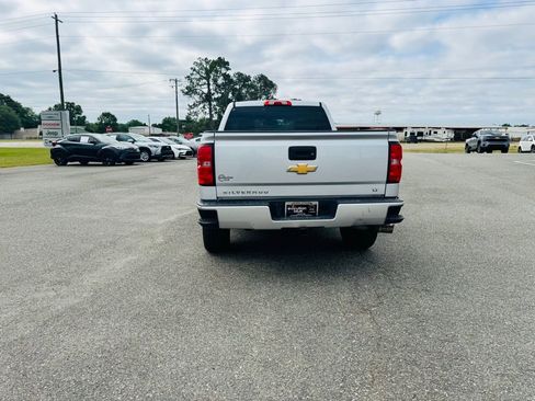 Used 2018 Chevrolet Silverado 1500 Custom w/ Custom Value Package RWD image 5