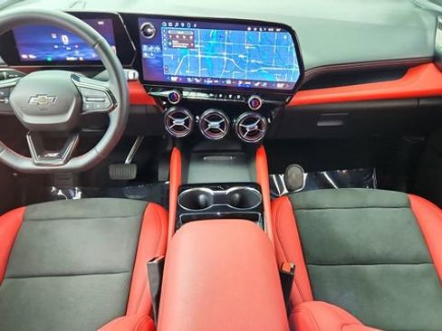 Used 2024 Chevrolet Blazer EV RS image 89