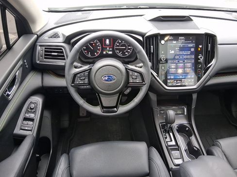 Used 2025 Subaru Ascent Bronze Edition image 9