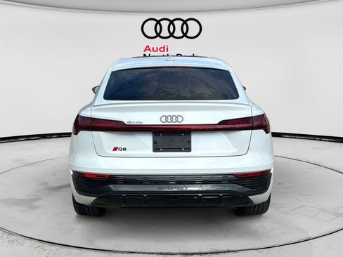Used 2024 Audi Q8 e-tron Premium Plus w/ Premium Plus Package AWD/4WD image 6