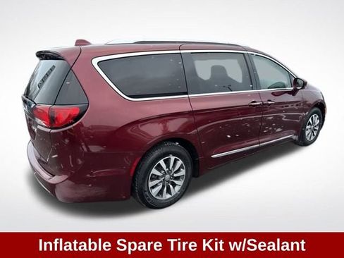 Used 2020 Chrysler Pacifica Touring-L Plus w/ Advanced Safetytec Group image 7