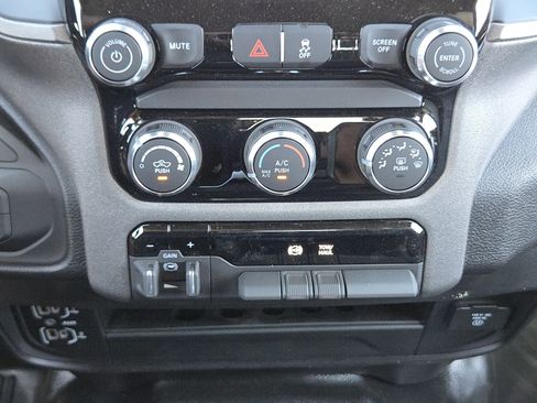 New 2026 RAM 2500 Tradesman w/ Chrome Appearance Group image 16