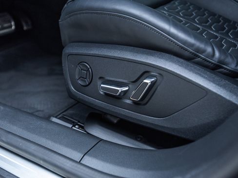 Used 2021 Audi RS 7 Sportback AWD/4WD image 27