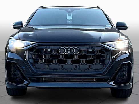 New 2026 Audi SQ8 Prestige image 3