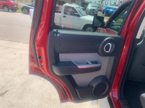 Used 2007 Dodge Nitro SLT RWD image 19