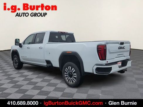 New 2026 GMC Sierra 3500 Denali Ultimate AWD/4WD image 3
