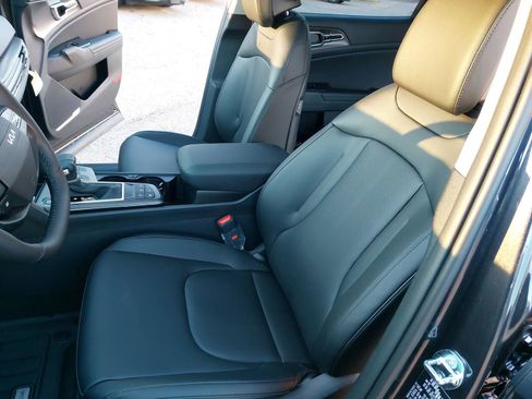 New 2026 Kia Sportage SX image 15