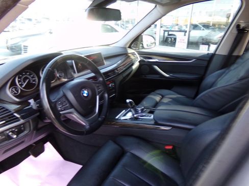 Used 2016 BMW X5 xDrive50i w/ Dynamic Handling Package image 61