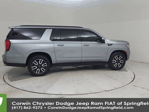 Used 2024 GMC Yukon XL AT4 w/ AT4 Premium Package image 16
