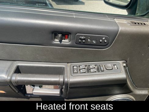 Used 2005 HUMMER H2 SUT w/ Preferred Equipment Group AWD/4WD image 12