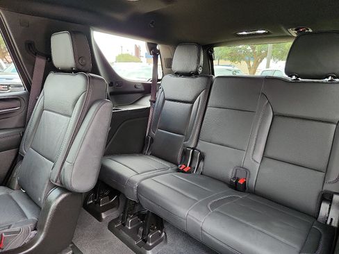 Used 2021 GMC Yukon Denali AWD/4WD image 10