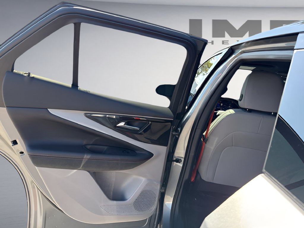 Used 2025 Chevrolet Blazer EV SS AWD/4WD image 18