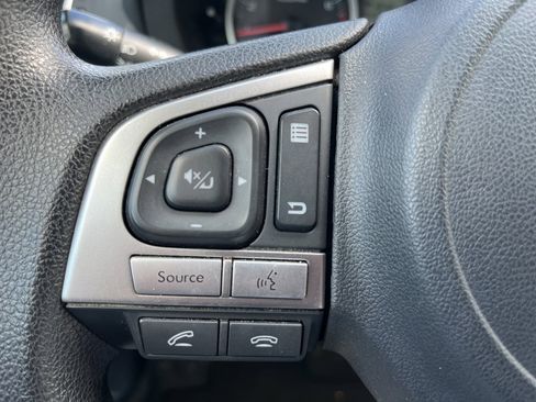 Used 2018 Subaru Forester 2.5i image 13