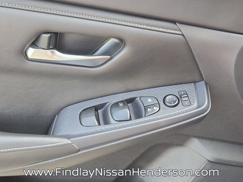 Used 2023 Nissan Sentra SV FWD image 20