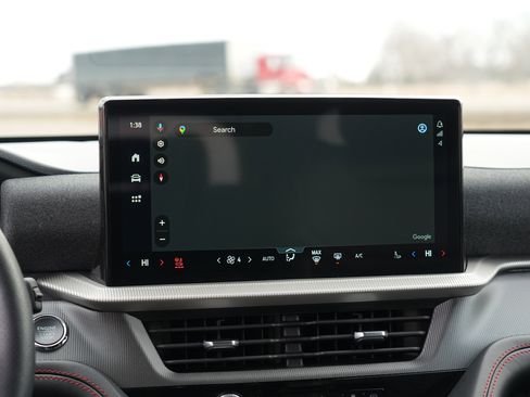 Used 2025 Ford Explorer ST-Line w/ Premium Package image 27