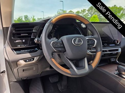 Used 2024 Lexus RX 350 w/ Technology Package AWD/4WD image 10