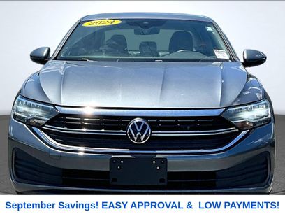 Used 2024 Volkswagen Jetta SE