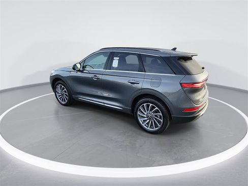 Used 2025 Lincoln Corsair Reserve w/ Equipment Group 202A image 6