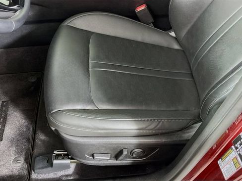 Used 2025 Kia Sorento S FWD image 20