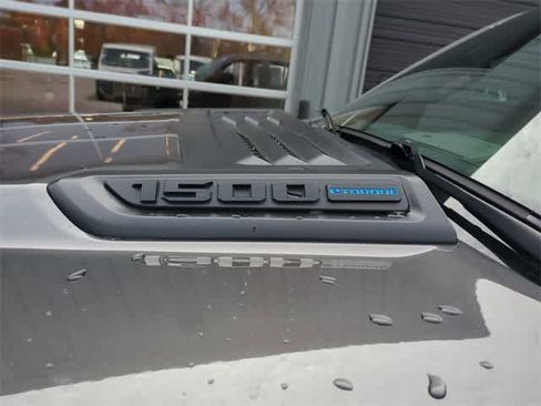 New 2026 RAM 1500 Laramie w/ Night Edition image 13