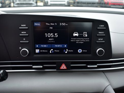 New 2026 Hyundai Elantra SE image 38