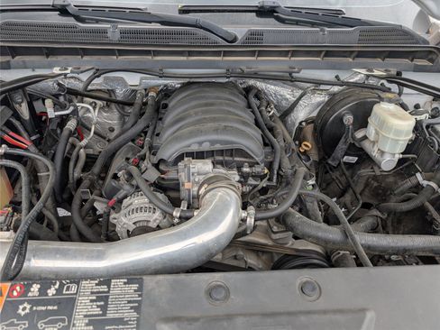 Used 2017 Chevrolet Silverado 1500 LT w/ All Star Edition image 41