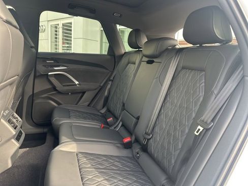 New 2025 Audi SQ5 Premium Plus image 13