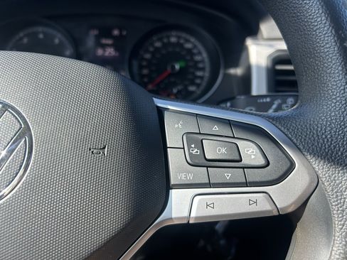 Used 2021 Volkswagen Atlas S image 17