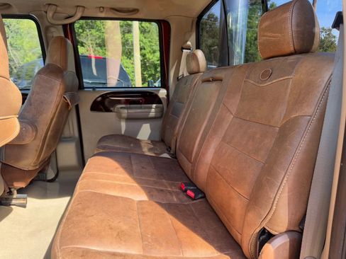 Used 2007 Ford F350 Lariat AWD/4WD image 22