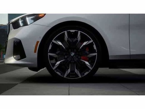 New 2026 BMW 530i w/ M Sport Package RWD image 7