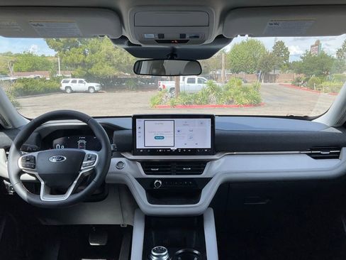 New 2026 Ford Explorer Active w/ Active Comfort Package image 31