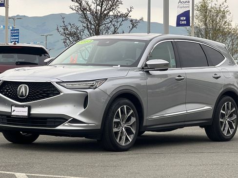 Used 2023 Acura MDX FWD w/ Technology Package image 9