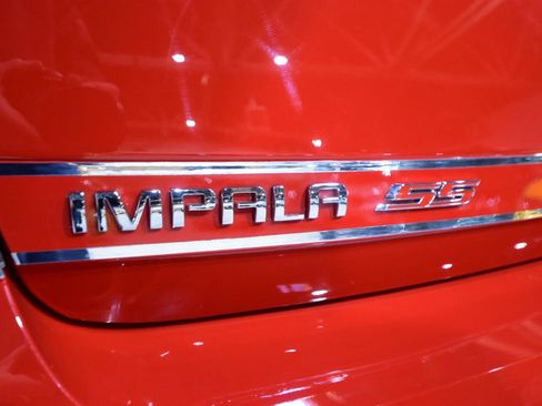 Used 2012 Chevrolet Impala LT image 10