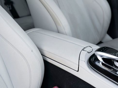 Used 2017 Mercedes-Benz E 300 image 43