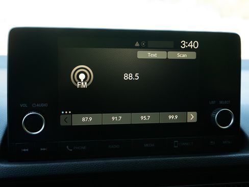 Certified 2025 Honda Civic Sport image 31