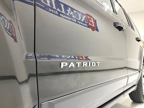 Used 2016 Jeep Patriot Sport w/ Power Value Group FWD image 11