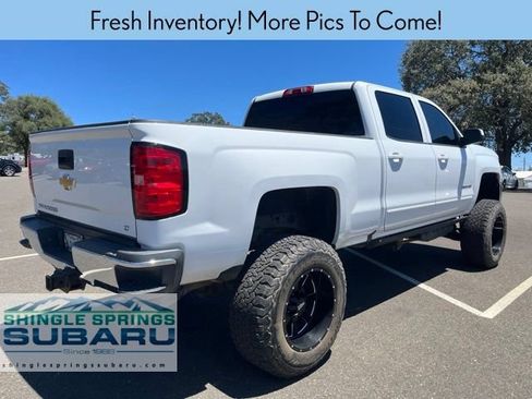 Used 2017 Chevrolet Silverado 2500 LT AWD/4WD image 4