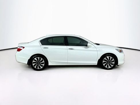 Used 2015 Honda Accord Touring image 8