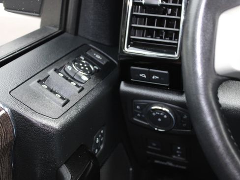 Used 2021 Ford F350 Lariat w/ Lariat Ultimate Package image 29