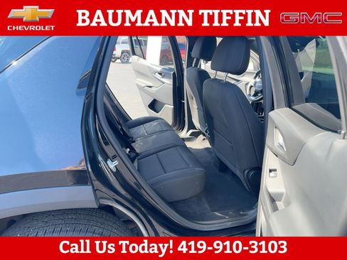 Used 2025 Chevrolet Equinox LT FWD image 14