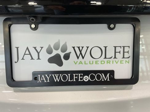 Used 2022 Tesla Model S Plaid image 25